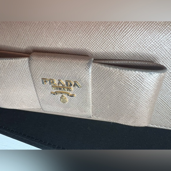 Prada wallet - Picture 8 of 15